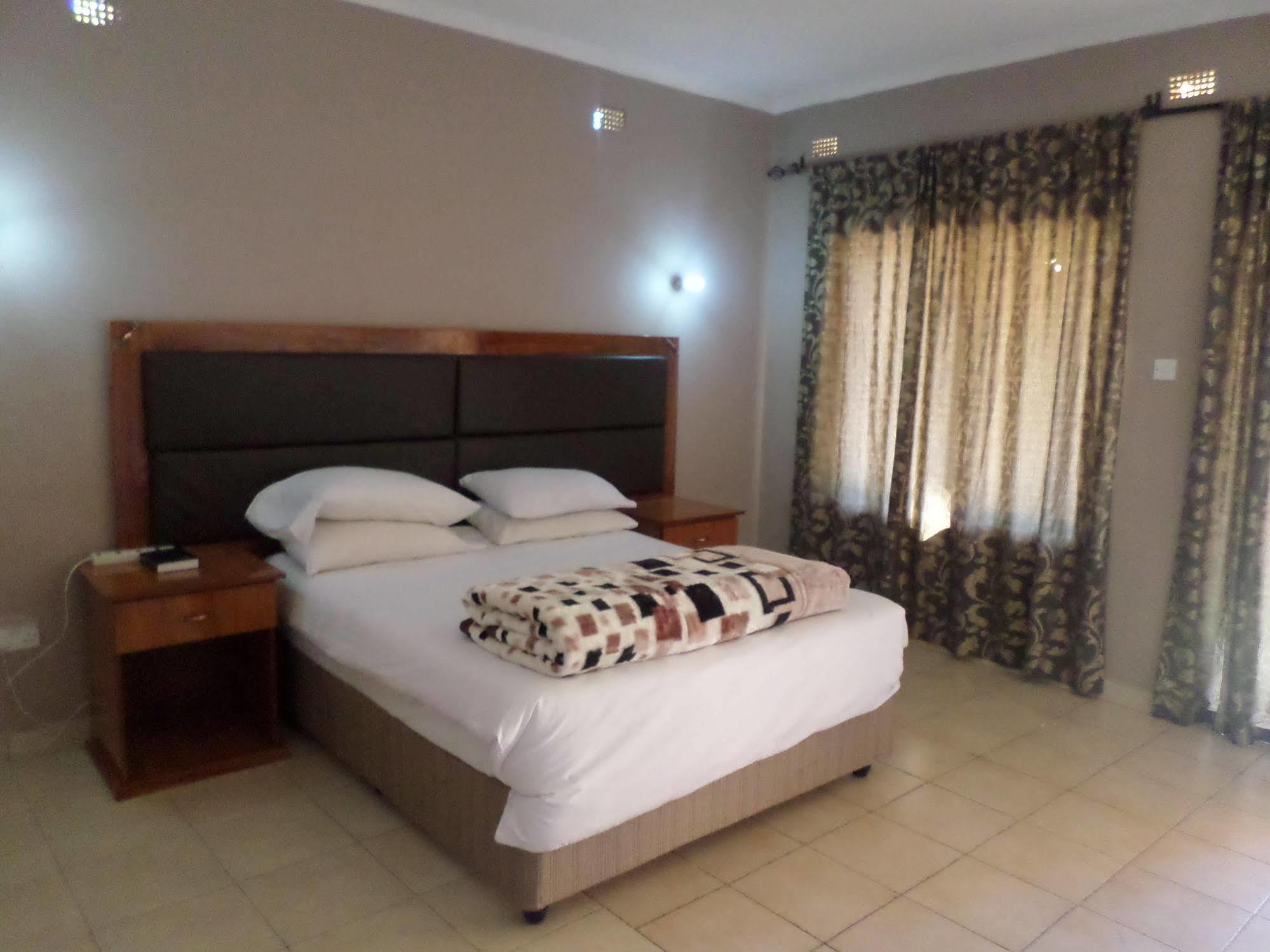 The View Lodge Victoria Falls Exterior foto